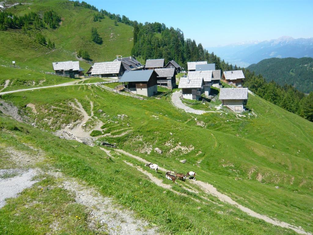 Landhaus Mitsche Hermagor-Pressegger See Ruang foto